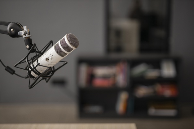 5 THINGS YOU MUST KNOW BEFORE STARTING A PODCAST IN 2021